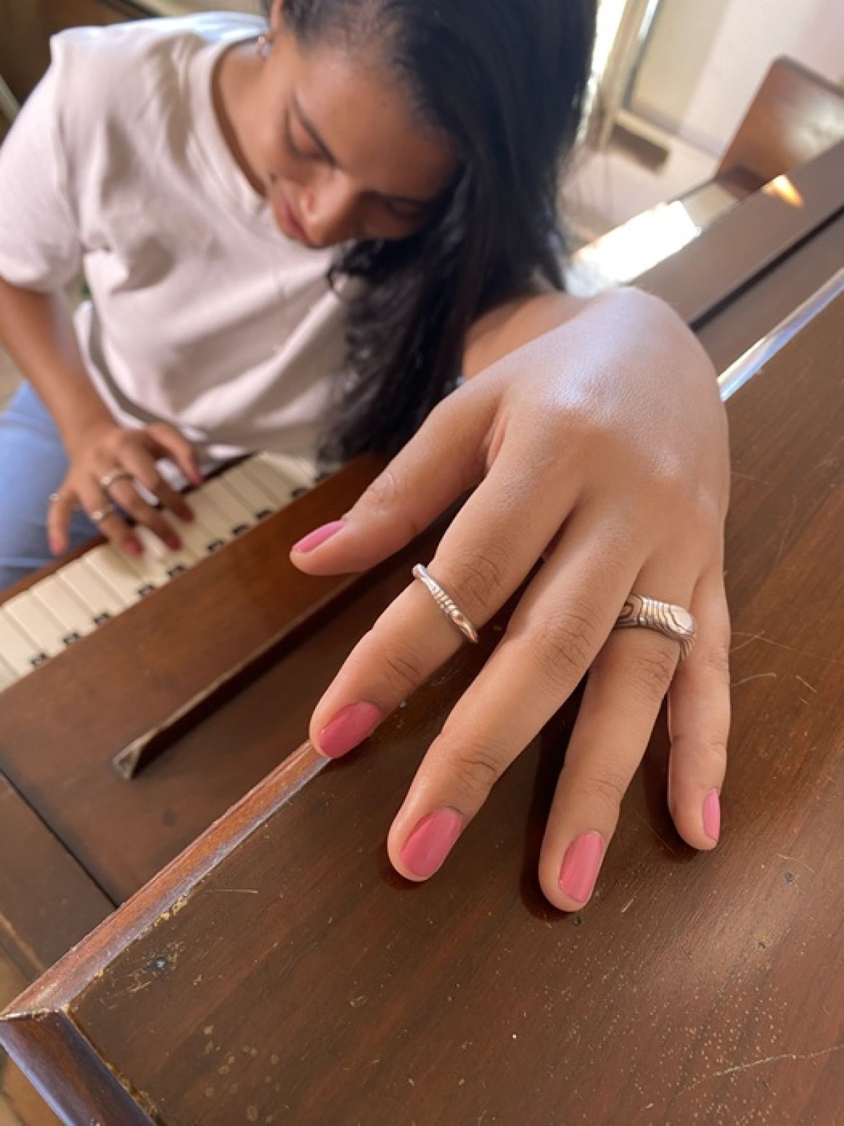 Anillos de compromiso o argollas de matrimonio