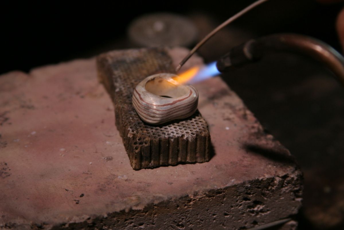 Anillos de compromiso o argollas de matrimonio
